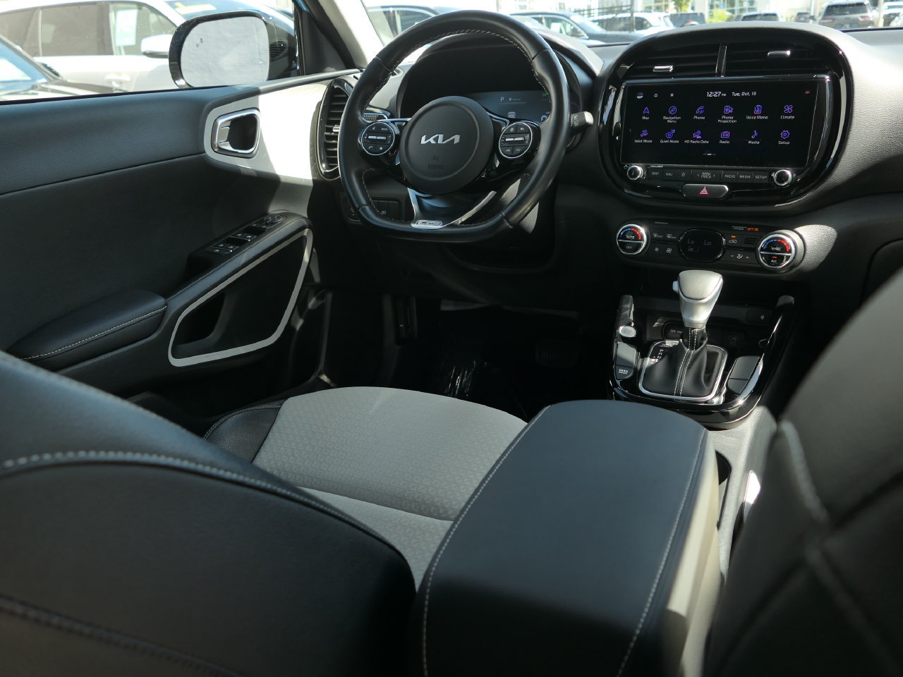 Certified 2023 Kia Soul GT-Line FWD image 26