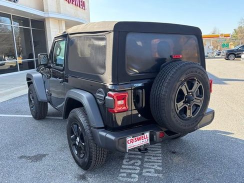 Used 2018 Jeep Wrangler Sport image 5