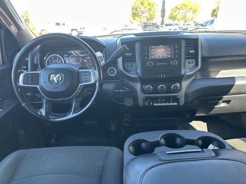 Used 2020 RAM 5500 Tradesman w/ Safety Group image 9