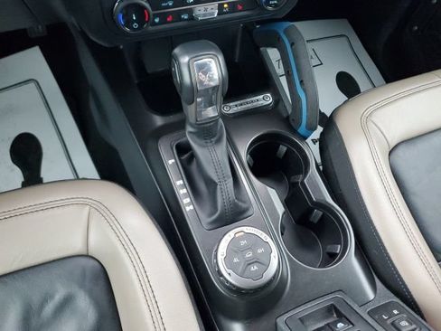 Used 2022 Ford Bronco Wildtrak AWD/4WD image 20