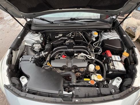 Used 2016 Subaru Outback 2.5i Limited image 12