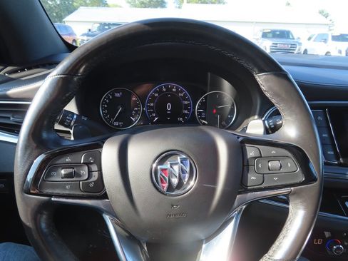 Used 2023 Buick Enclave Avenir w/ Trailering Package, 5000 lbs. AWD/4WD image 14