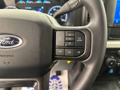 New 2026 Ford F250 XL w/ XL Chrome Package image 32