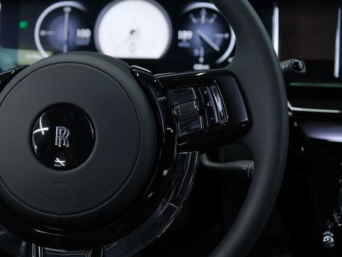 Used 2026 Rolls-Royce Phantom Sedan image 53