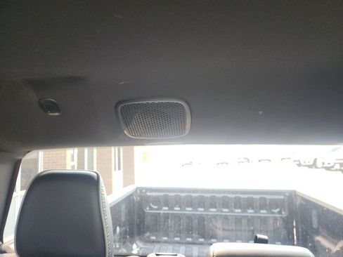 Used 2024 RAM 1500 Laramie image 30