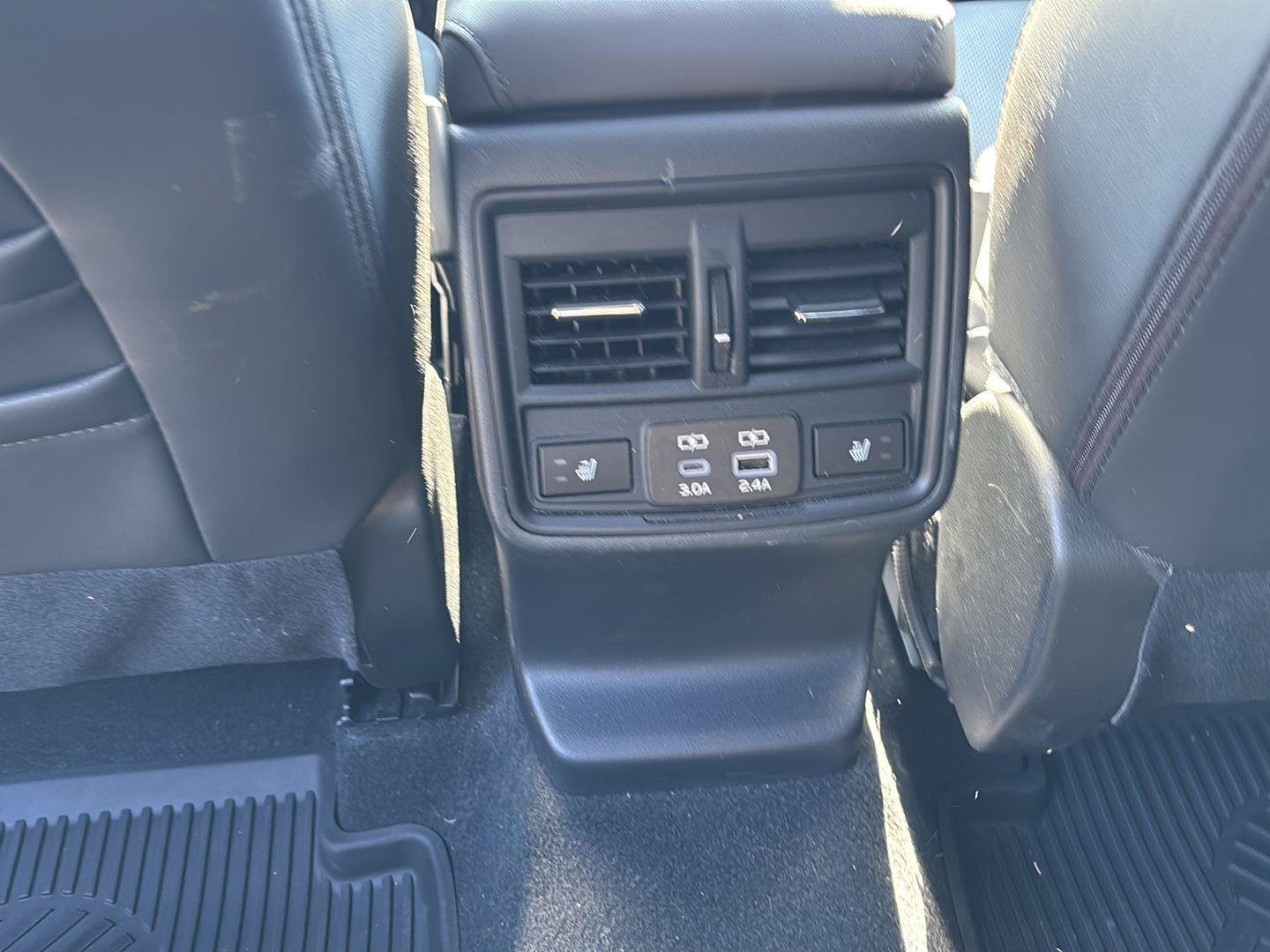 New 2026 Subaru Outback Limited AWD/4WD image 25