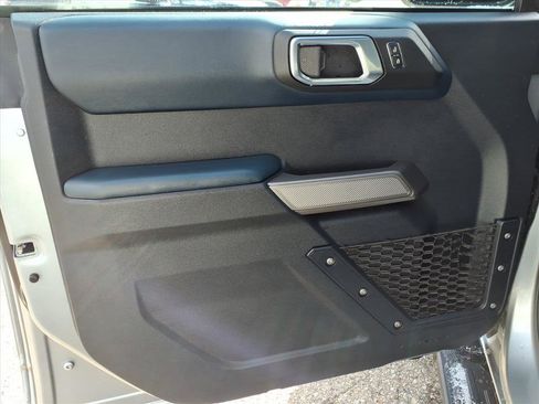 Used 2023 Ford Bronco Outer Banks image 14
