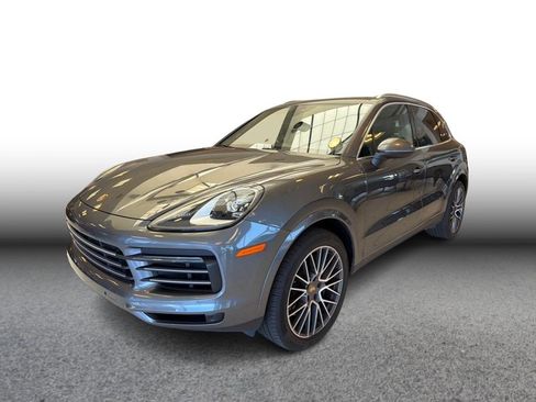 Used 2023 Porsche Cayenne AWD/4WD image 1