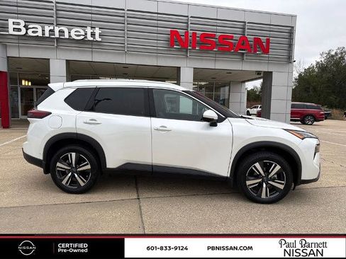 Certified 2024 Nissan Rogue SL w/ SL Premium Package image 6