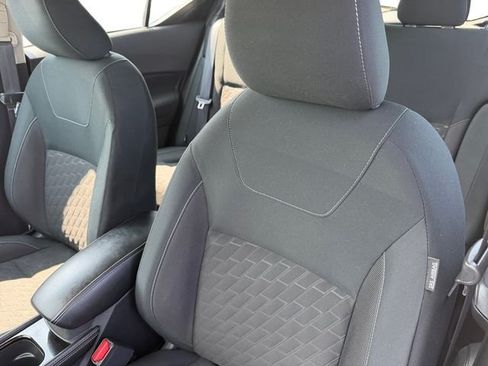Used 2023 Nissan Kicks SV FWD image 18