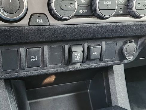 Used 2023 Toyota Tacoma SR5 image 26