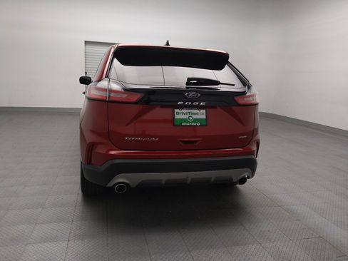 Used 2022 Ford Edge Titanium image 6