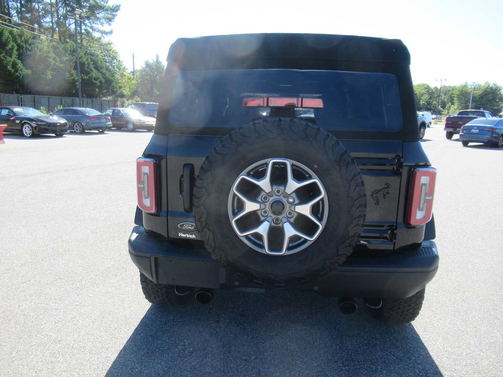 Used 2024 Ford Bronco Badlands AWD/4WD image 6