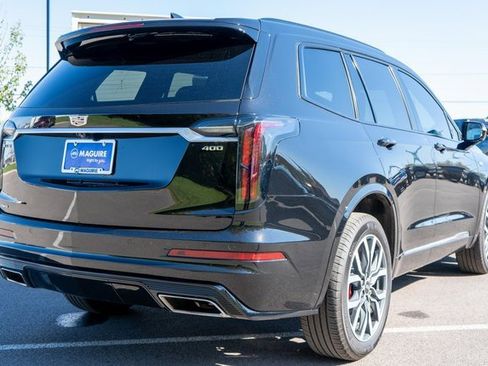 Used 2024 Cadillac XT6 Sport image 6