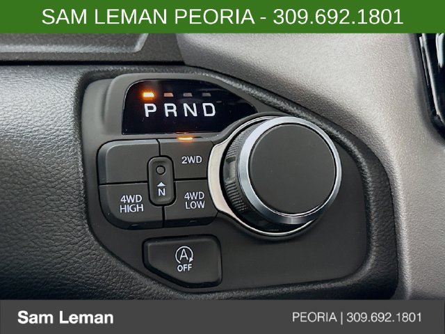 New 2026 RAM 1500 Express AWD/4WD image 16