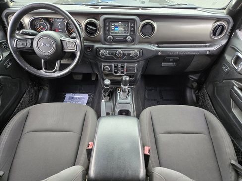 Used 2018 Jeep Wrangler Unlimited Sport S image 17