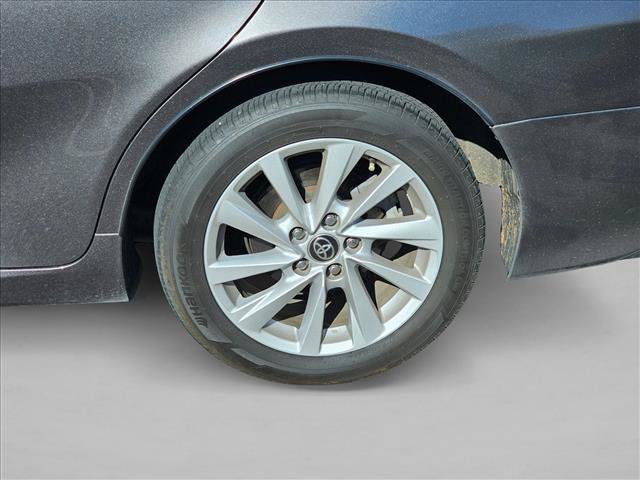 Used 2021 Toyota Camry LE w/ Convenience Package FWD image 9