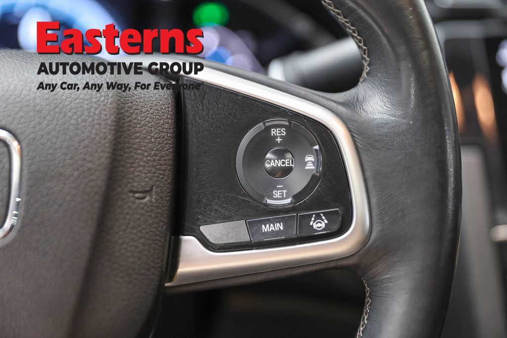 Used 2017 Honda Civic Touring image 18