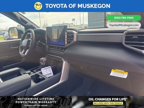 New 2026 Toyota Tundra Limited AWD/4WD image 29