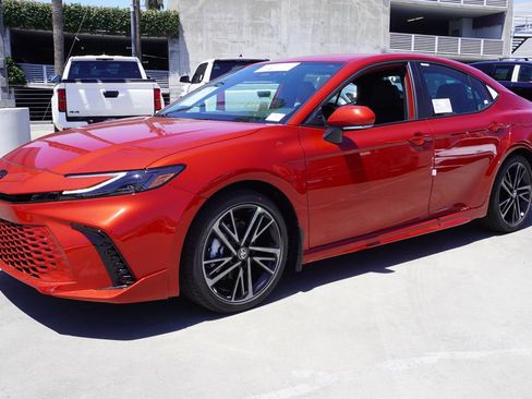 Certified 2026 Toyota Camry XSE FWD image 4
