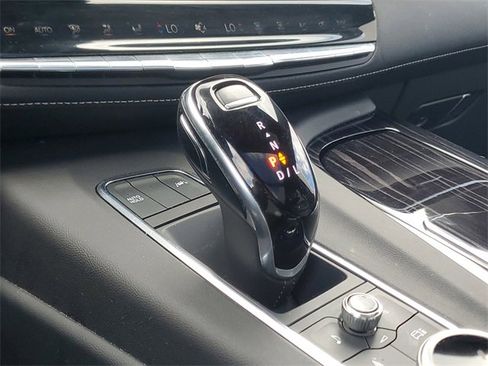 Used 2022 Cadillac Escalade Sport w/ Touring Package image 34