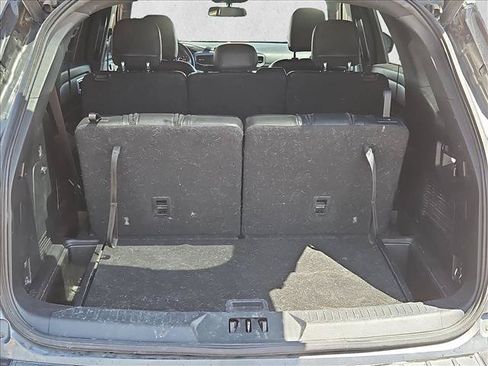 Used 2020 Ford Explorer XLT w/ Equipment Group 202A RWD image 6