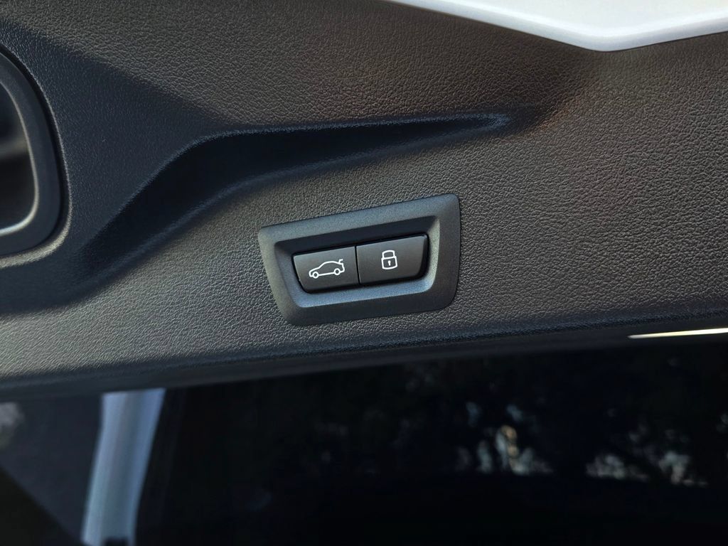 Used 2026 BMW X5 M60i w/ Executive Package AWD/4WD image 40