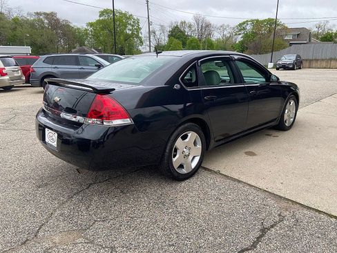 Used 2008 Chevrolet Impala LT FWD image 4