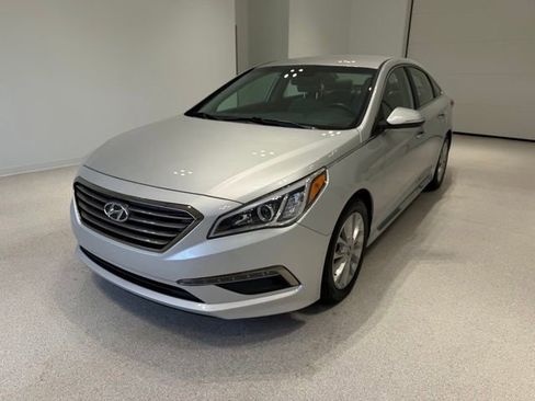 Used 2015 Hyundai Sonata Limited FWD image 3