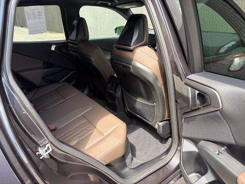 Used 2025 BMW X3 xDrive30i w/ Premium Package AWD/4WD image 22