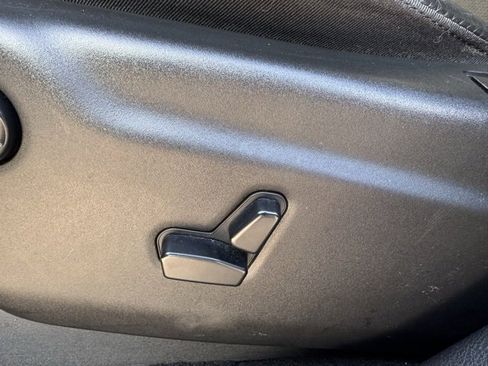 Used 2020 Jeep Grand Cherokee Altitude image 28