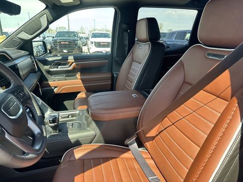 New 2026 GMC Sierra 1500 Denali Ultimate image 11