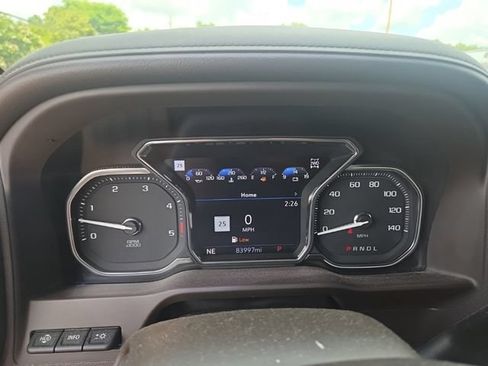Used 2022 GMC Sierra 2500 Denali w/ Denali Ultimate Package AWD/4WD image 22