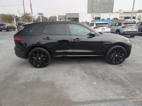 Used 2020 Jaguar F-PACE S image 4