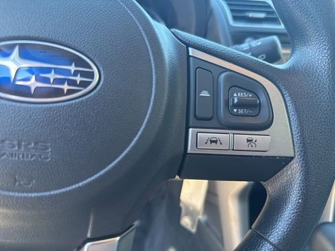 Used 2018 Subaru Forester 2.5i Premium image 23