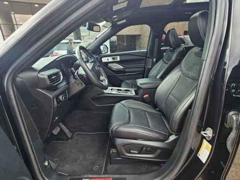 Certified 2024 Ford Explorer ST w/ Equipment Group 401A image 13