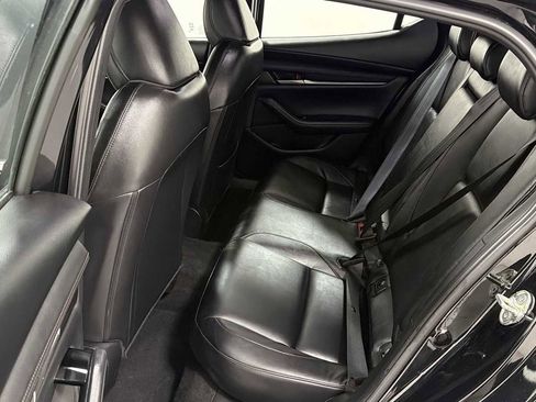 Used 2024 MAZDA MAZDA3 s image 24