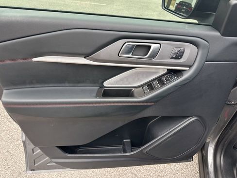 Certified 2025 Ford Explorer ST w/ Sun And Sound Package image 11