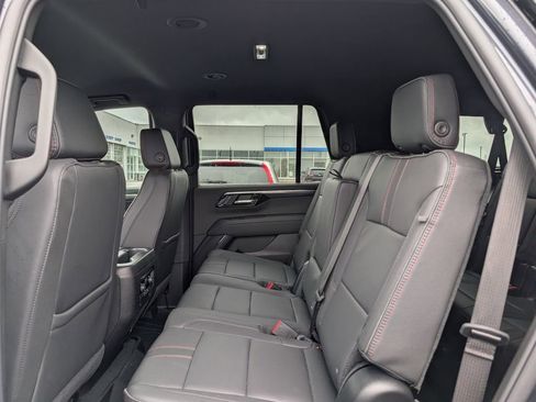 Used 2026 Chevrolet Tahoe RST w/ Comfort Package AWD/4WD image 10