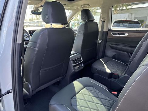 New 2026 Volkswagen Atlas SE AWD/4WD image 8