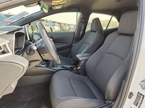 Used 2022 Toyota Corolla SE image 13