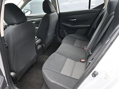 Used 2023 Nissan Sentra SV image 13