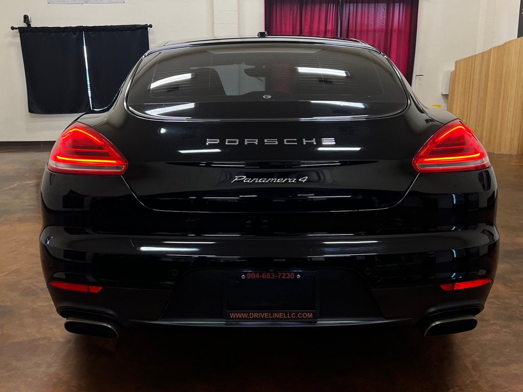 Used 2014 Porsche Panamera 4 AWD/4WD image 8