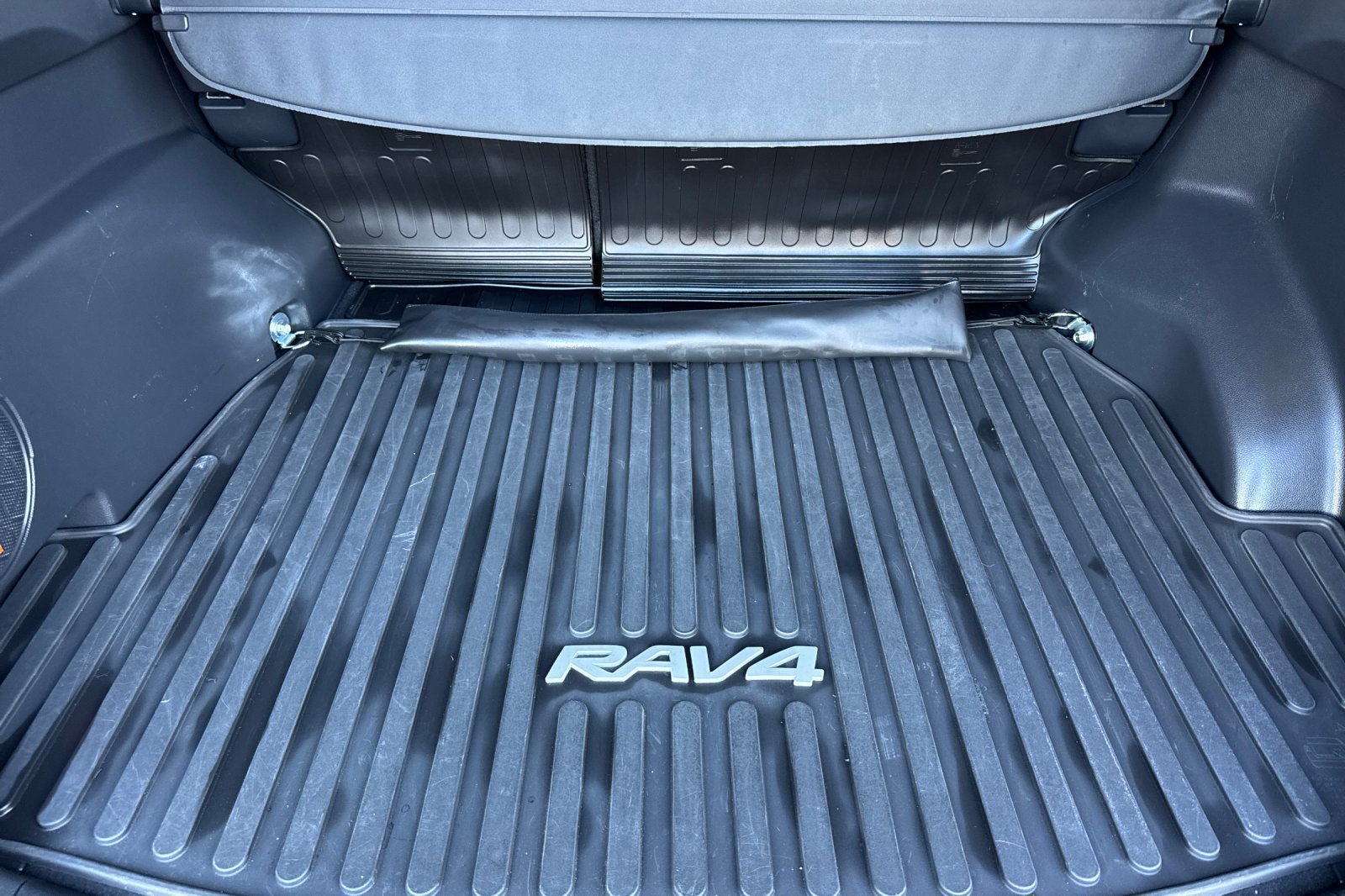 Certified 2025 Toyota RAV4 Limited w/ Advanced Technology Package AWD/4WD image 20