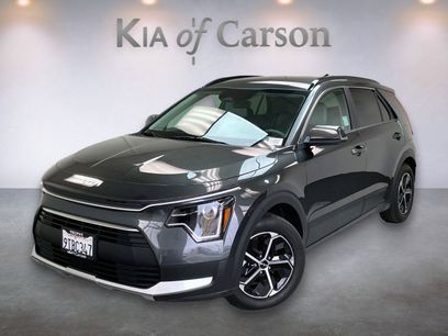Certified 2025 Kia Niro EX