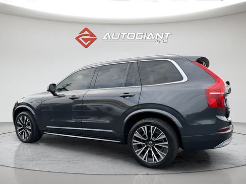 Used 2022 Volvo XC90 T6 Momentum w/ Advanced Package AWD/4WD image 4