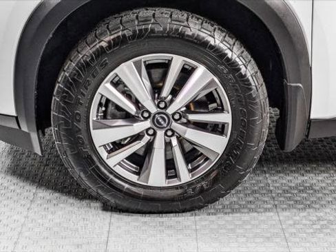 Used 2022 Nissan Pathfinder SL image 36