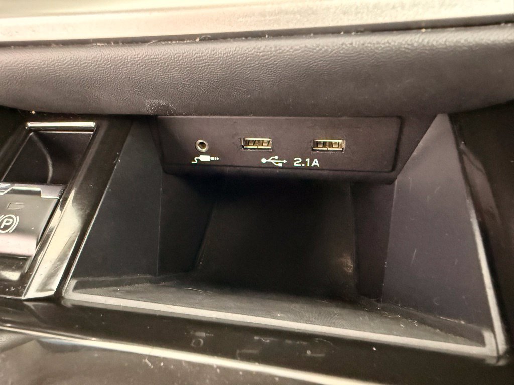 Used 2020 Subaru Outback Premium AWD/4WD image 24