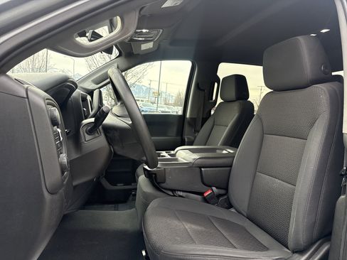 Used 2020 Chevrolet Silverado 1500 Custom Trail Boss w/ Custom Convenience Package image 14