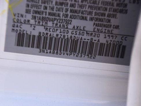 Used 2023 Nissan Sentra SR w/ Trunk Package image 23